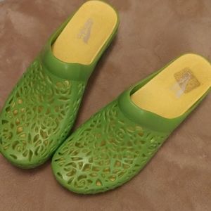 Dansko Lime Green & Yellow Gel Heeled Platforms 39